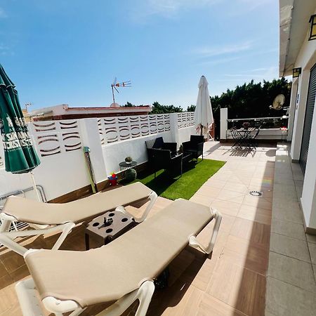Casa Carmen Atico Primera Linea De Playa Малага Экстерьер фото